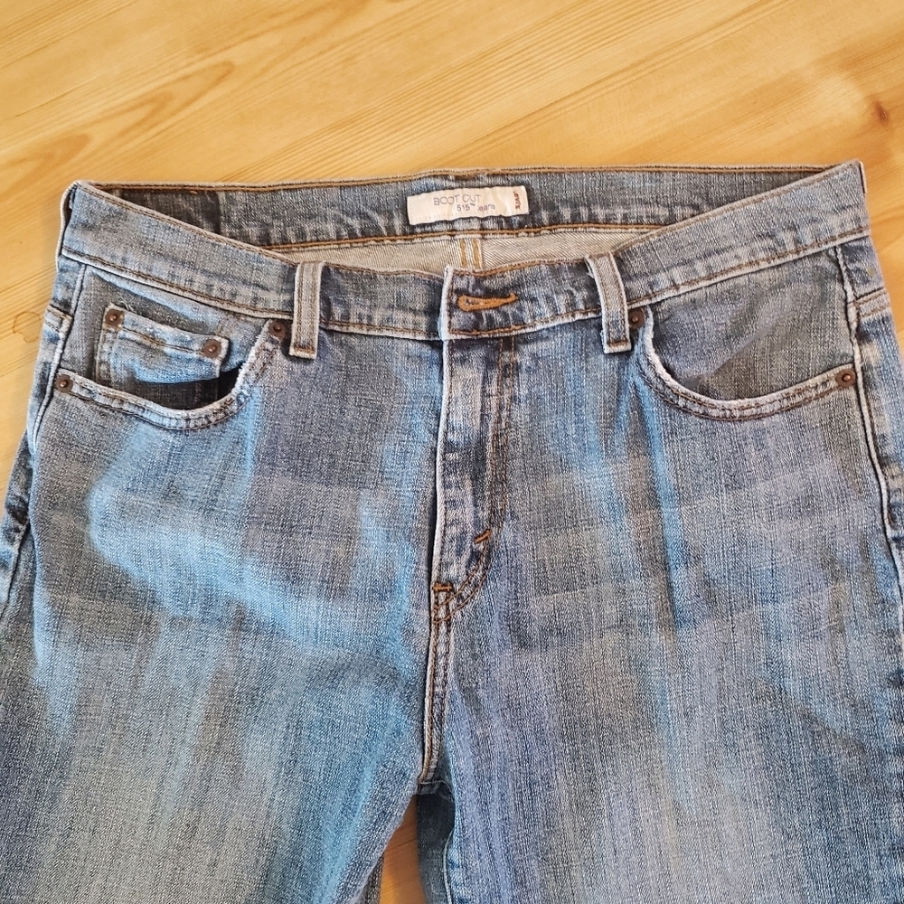 Levi's Women's Boot Cut 515 Jeans 👖 - Picture 3 of 9